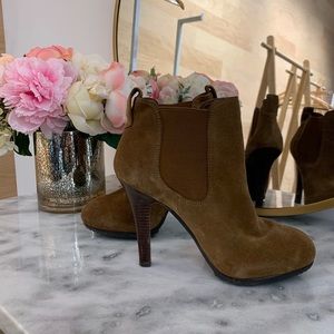 Jessica Simpson Heel Booties 🖤